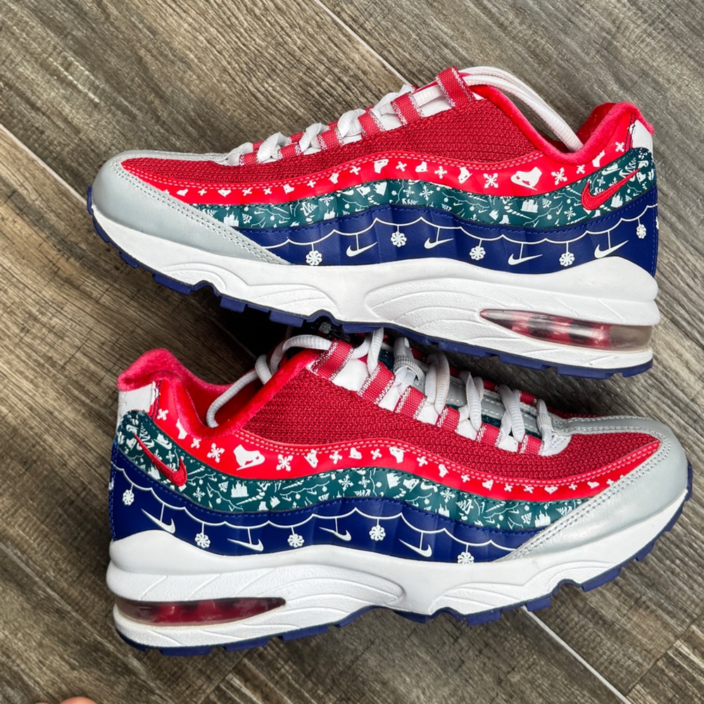 Nike air max 95 Christmas sweater red white blue 6.5 8